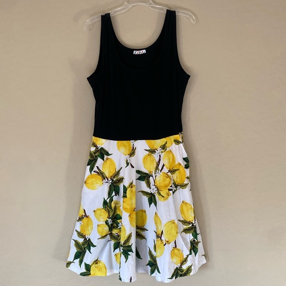 kira Dresses & Skirts - Kira, XL, lemon print bottom & black tank top dress with pockets